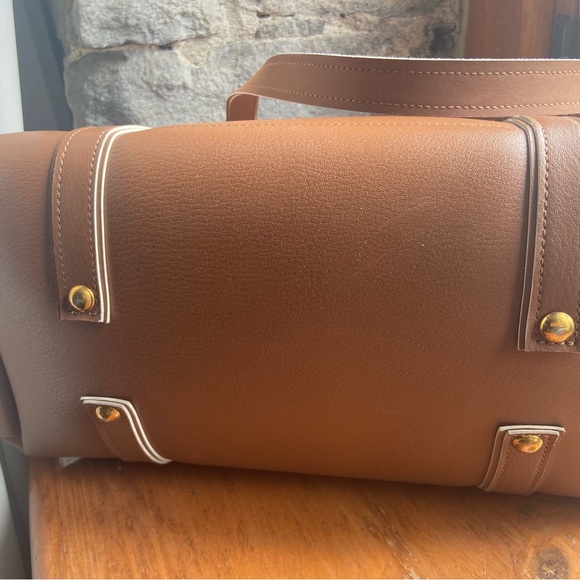 Alexandra K beige camel tote with pouch - Picture 6 of 7